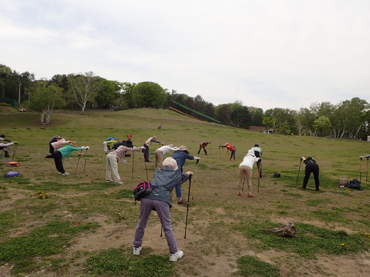 ノルディック・ウォーク　準備運動