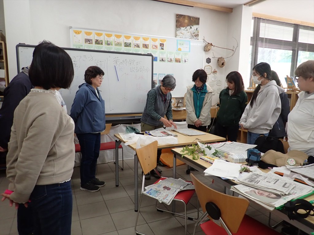 押し葉のやり方を学びます_R